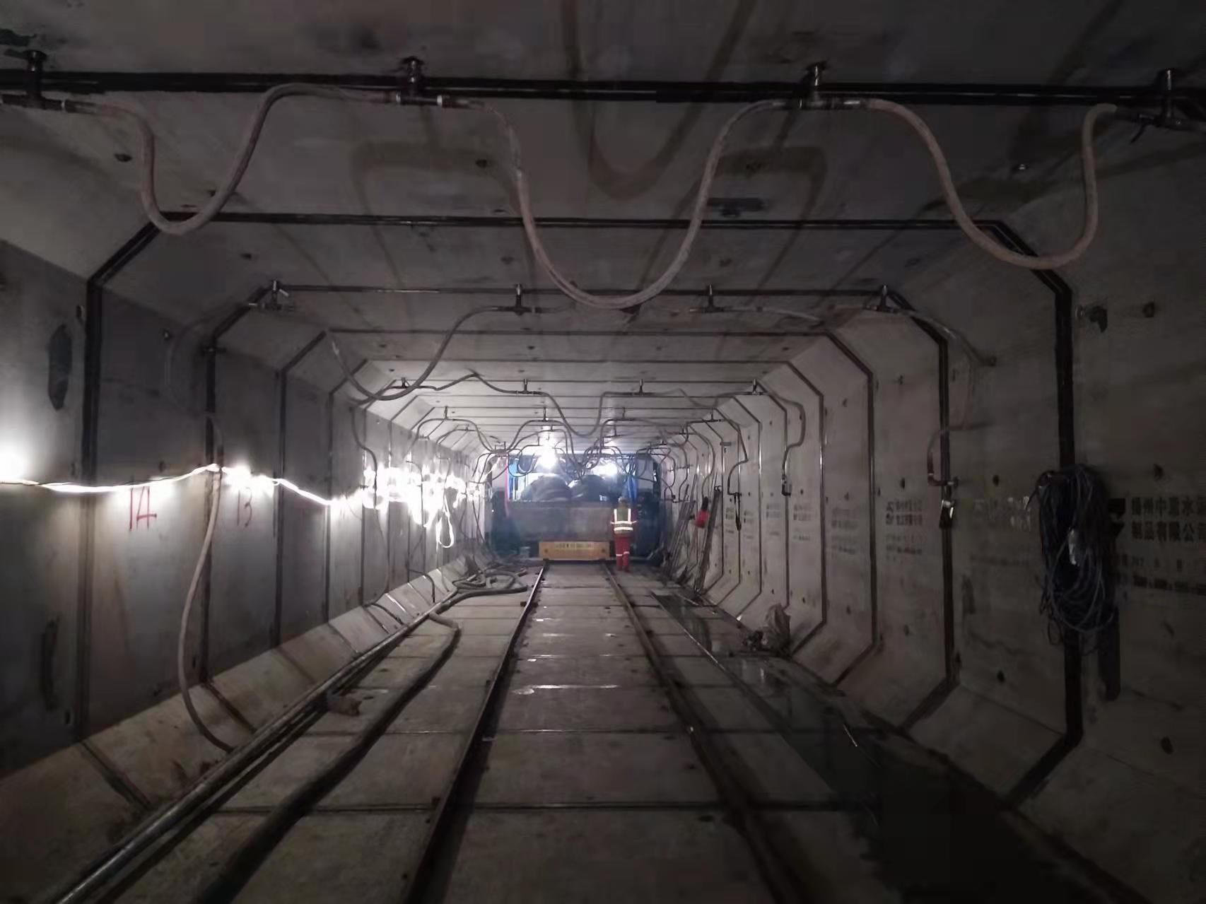 杭州市西湖區古墩路過街通道矩形頂管項目(圖4)